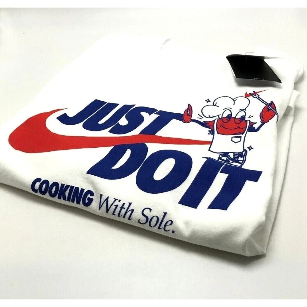 Nike Shirt Mens Medium Sportswear Max90 Graphic White Tee FV3749-100 NEW